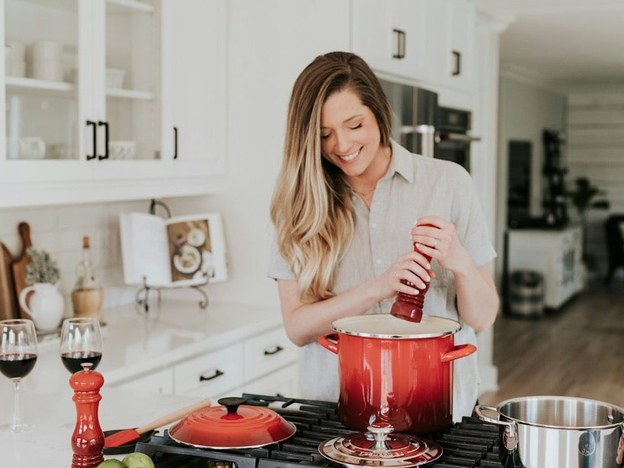 The best and tastiest recipes for main courses and desserts.